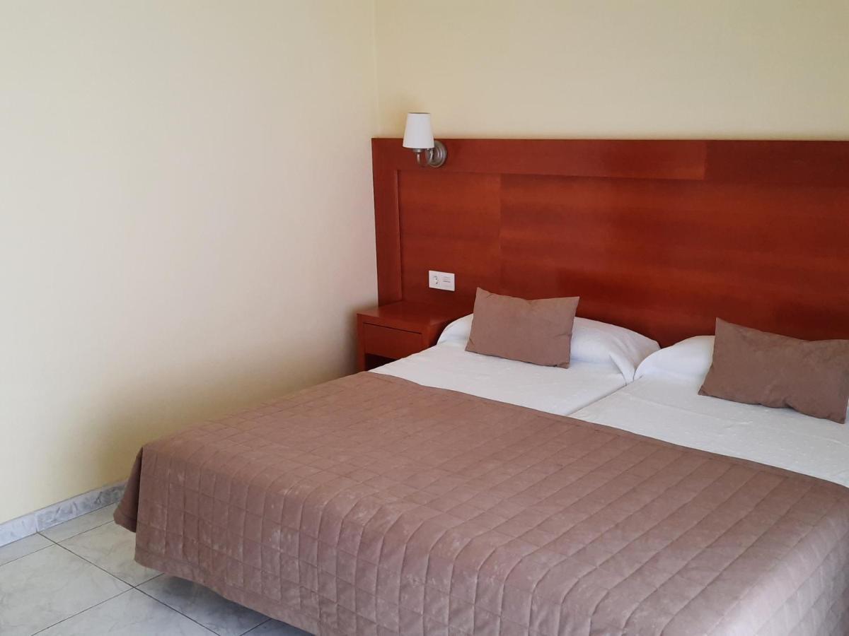 Hotel Cervantes Sanxenxo Bagian luar foto